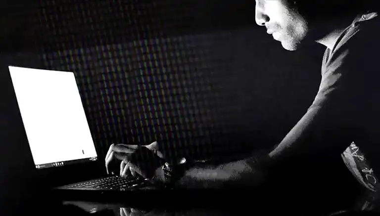TurkNet Veri Sızıntısı: Kimlik Bilgileri Çalındı!